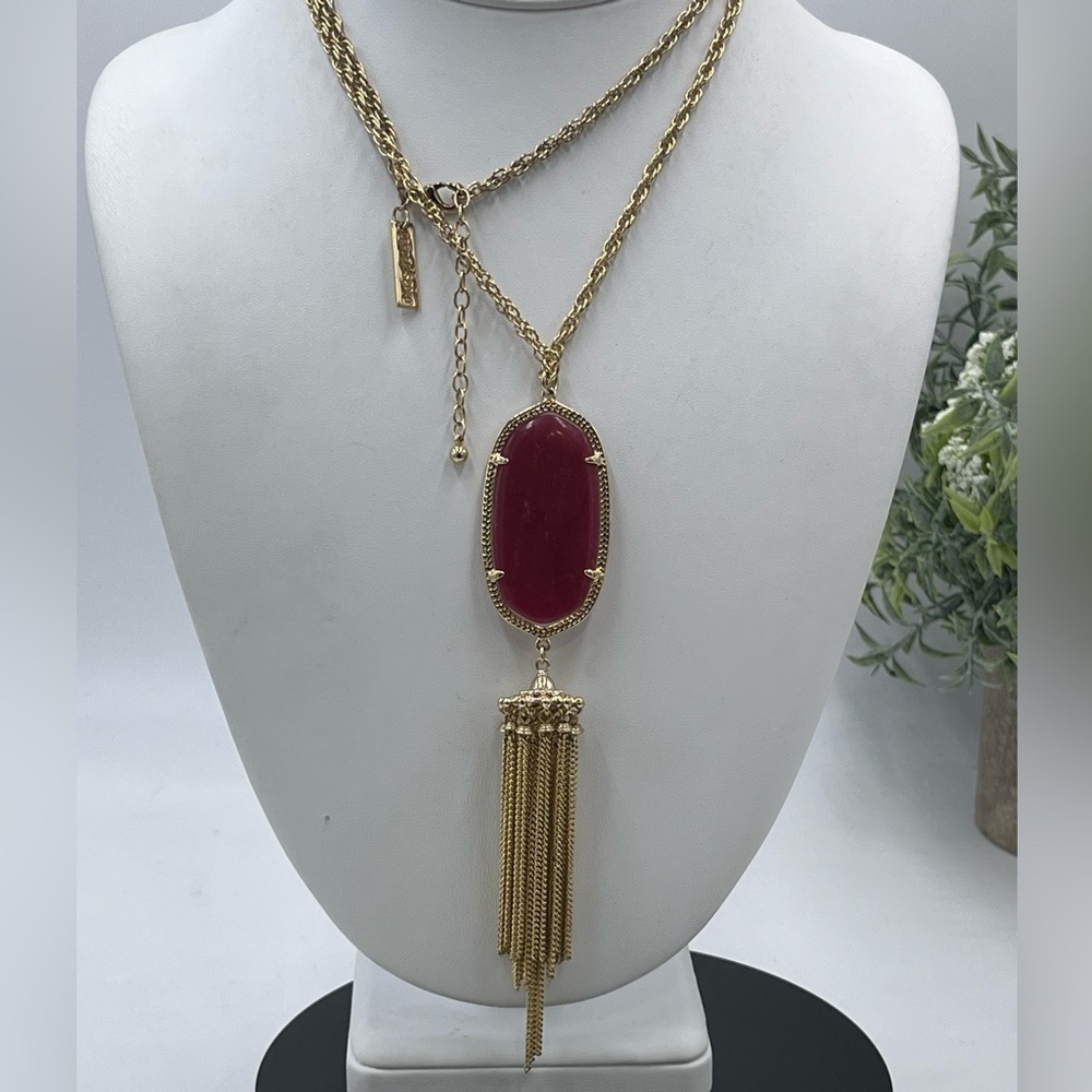 Kendra Scott Rayne 14K Gold Plate Fuschia Opaque Glass Pendant Tassel Necklace